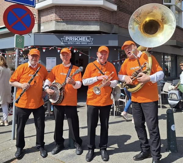 Live optreden van een Dixieland band op locatie